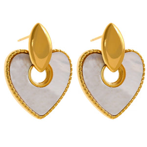 Delicare Earrings