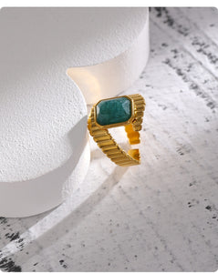 Apatite Ring